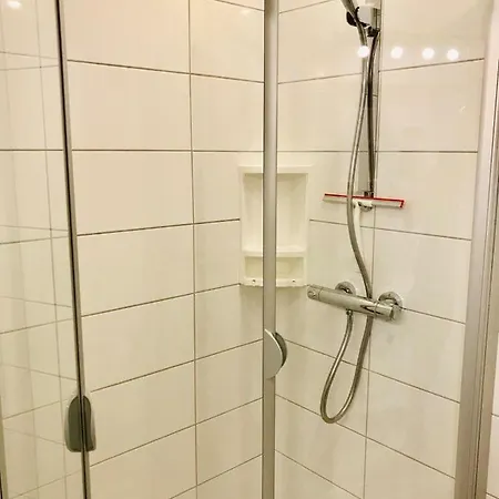 New Modern 2 Flat With Parking דירה *