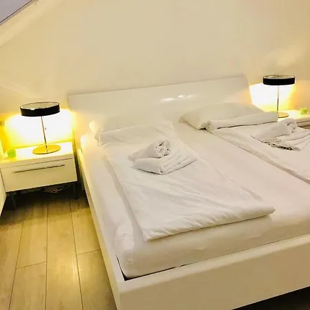 New Modern 2 Flat With Parking Μάιντς